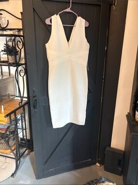 bebe White V-Neck Midi Sheath Dress